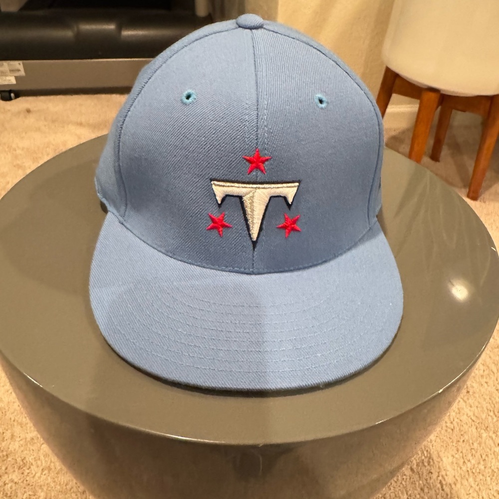 NWOT TENNESSEE TITANS FLEX CAP Sz 7 3/8